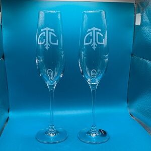 KROSNO Sterling Cut Glass Fluted Champagne Glasses Tulsa Country Club Logo Set/2